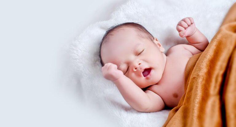 Las mejores frases, mensajes e imágenes para felicitar el nacimiento de un bebé