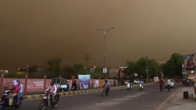 15 muertos cuando una tormenta de alta intensidad azota partes de Rajasthan
