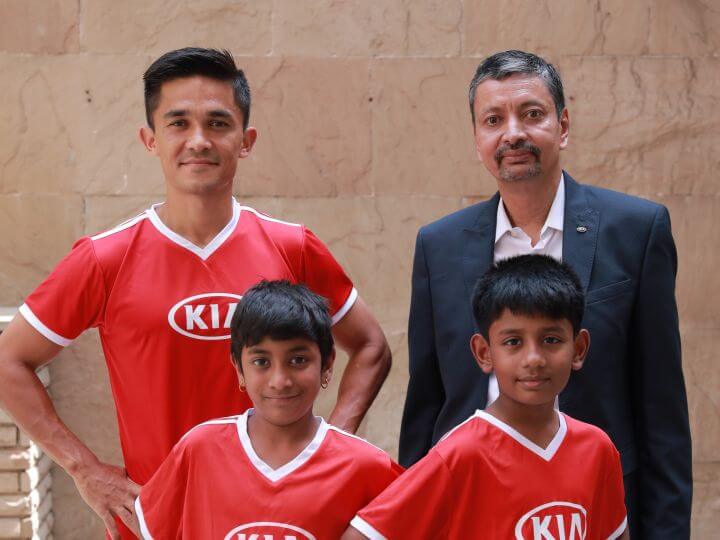 Dos escolares representarán a la India como portadores oficiales del balón en FIFA 2018
