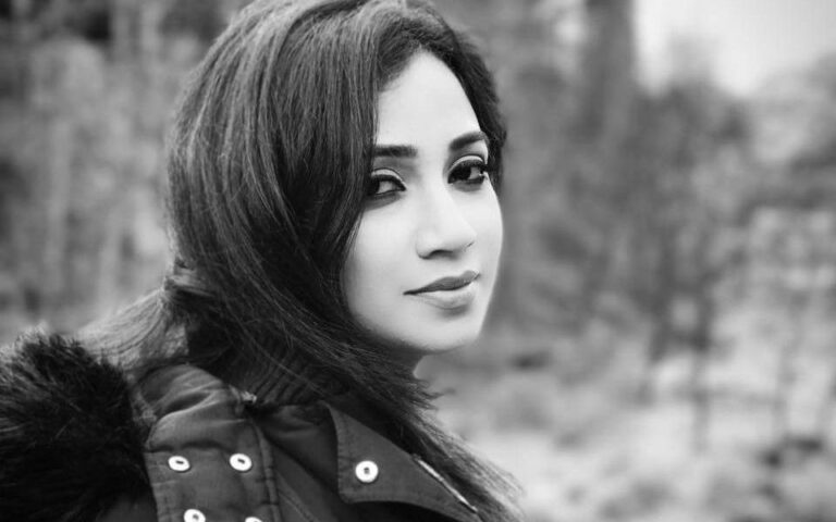 Lista de canciones hindi de Shreya Ghoshal |  Debut a la presentación