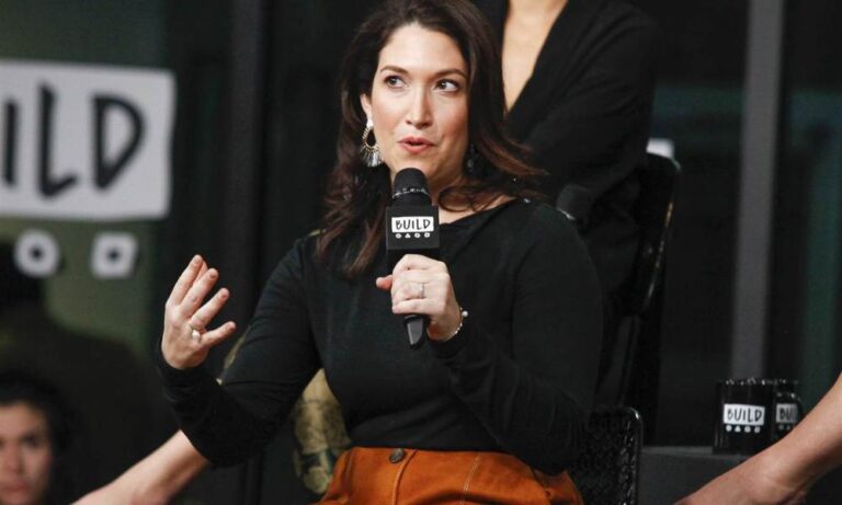 Randi Zuckerberg Biography